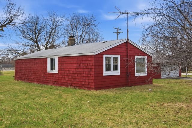 18301 Le Claire Avenue, Country Club Hills, IL 60478