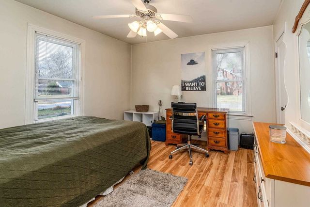 103 N 22nd Street, Murphysboro, IL 62966