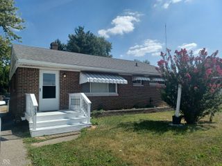 33 S Post Road, Indianapolis, IN 46219