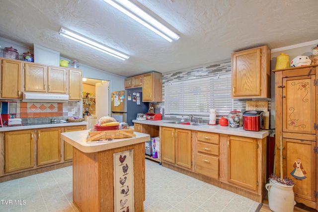 192 Stage Road, Kingsport, TN 37664