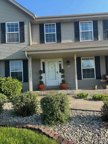 4113 Whispering Ridge PASS, Franklin, WI 53132