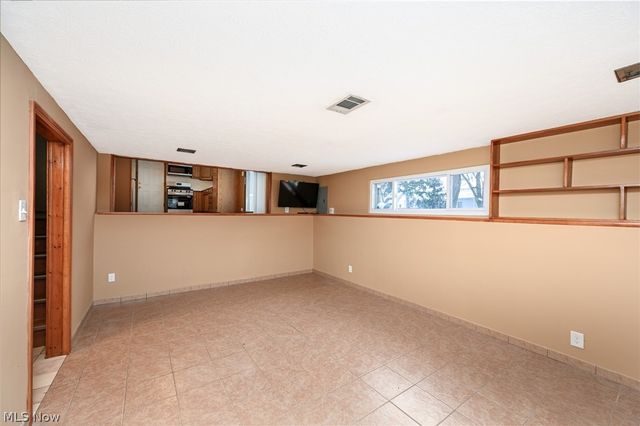 23993 Fairlawn Drive, North Olmsted, OH 44070