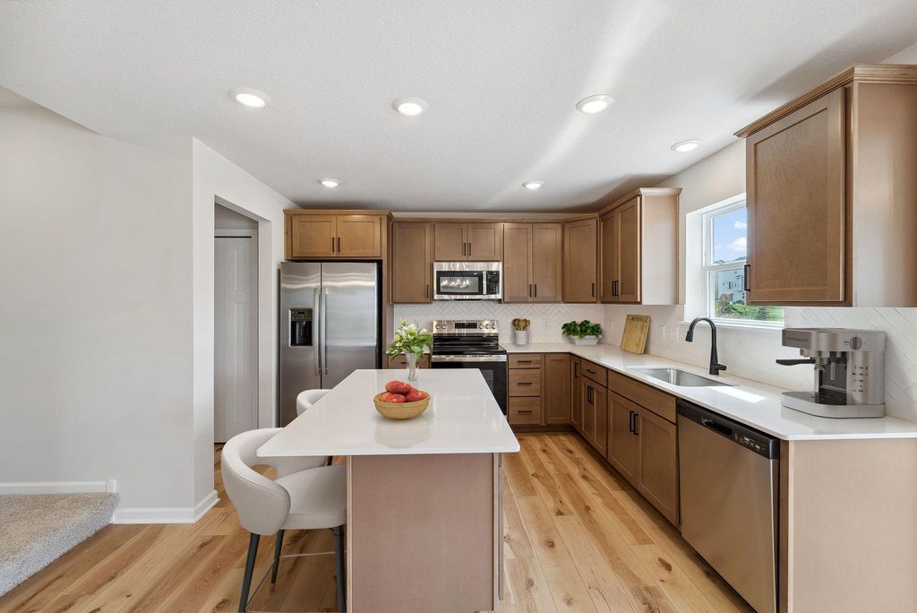 421 James Parkway, Elko New Market, MN 55054