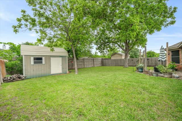 719 Stacie Lane, Seagoville, TX 75159