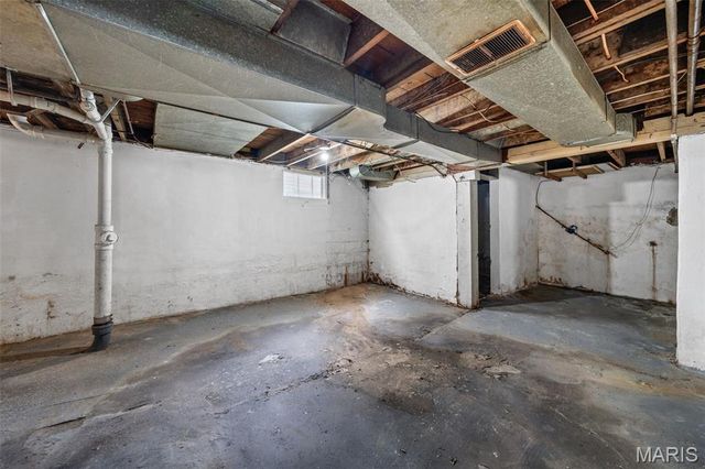 2965 Kincaid Avenue, St Louis, MO 63114