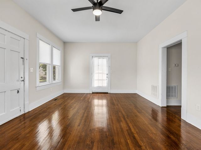 134 N High Point Road, Spartanburg, SC 29301