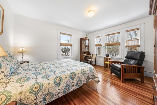 79 Bedford St 79, Lexington, MA 02420