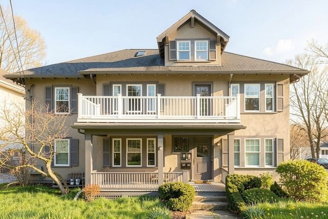 79 Bedford St 79, Lexington, MA 02420