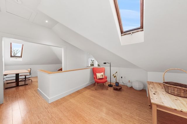 79 Bedford St 79, Lexington, MA 02420