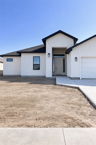 1437 Chloe Cay St, Corpus Christi, TX 78415