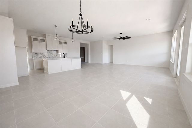 1437 Chloe Cay St, Corpus Christi, TX 78415