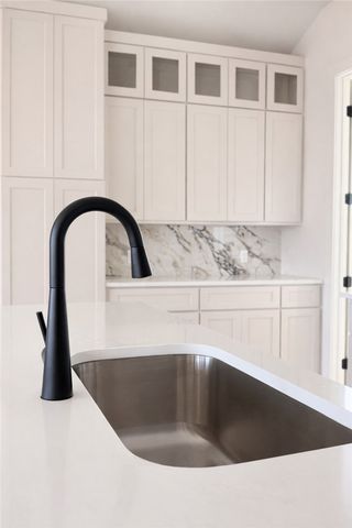 1437 Chloe Cay St, Corpus Christi, TX 78415