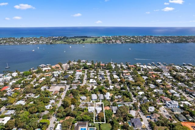 3221 Liddy Avenue, West Palm Beach, FL 33407