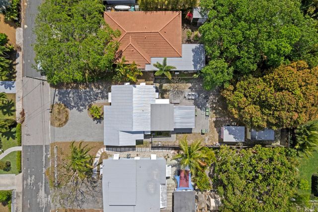 3221 Liddy Avenue, West Palm Beach, FL 33407