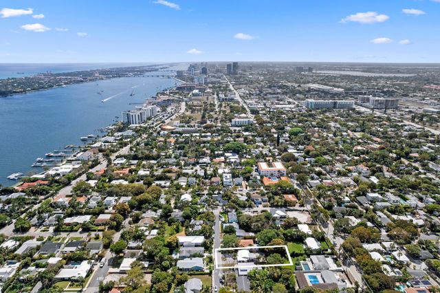 3221 Liddy Avenue, West Palm Beach, FL 33407