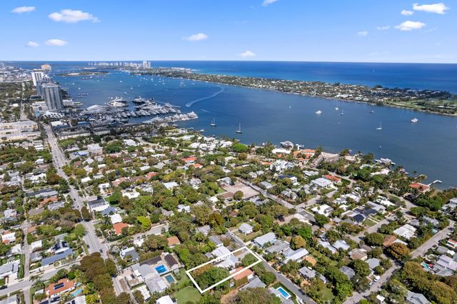 3221 Liddy Avenue, West Palm Beach, FL 33407