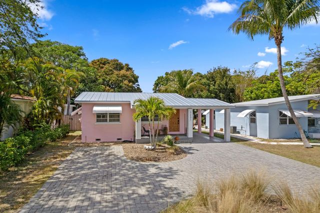 3221 Liddy Avenue, West Palm Beach, FL 33407