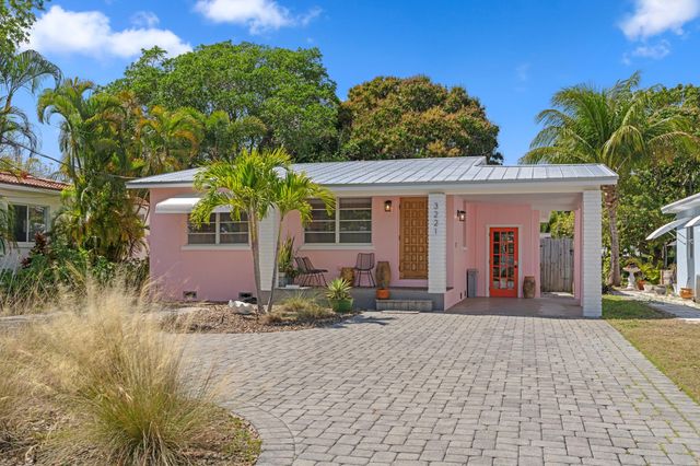 3221 Liddy Avenue, West Palm Beach, FL 33407