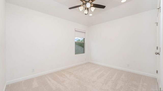 219 Kilmarnock, Boerne, TX 78015