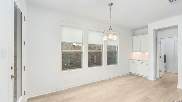 219 Kilmarnock, Boerne, TX 78015