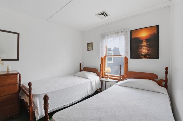 26 Bayview Street, Wareham, MA 02571