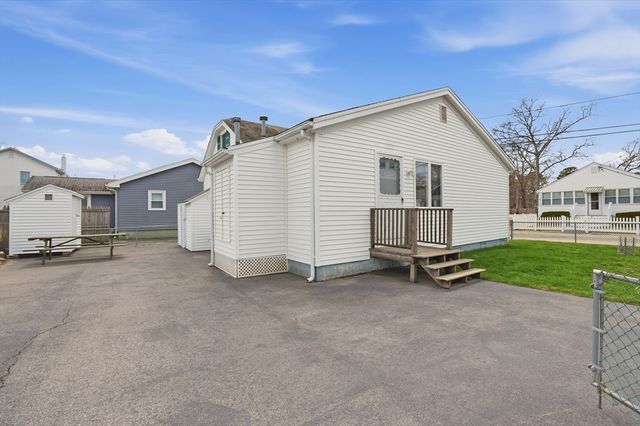 26 Bayview Street, Wareham, MA 02571