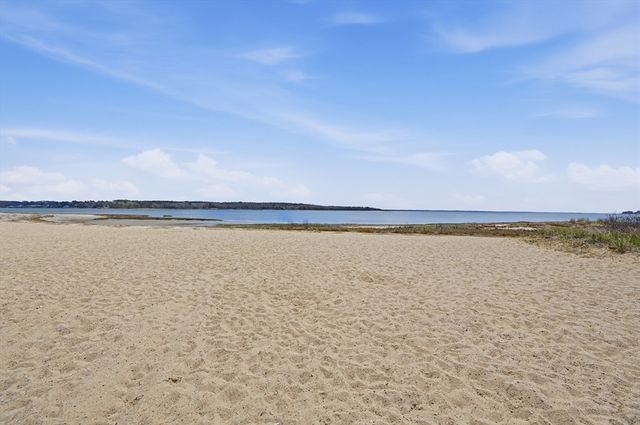 26 Bayview Street, Wareham, MA 02571