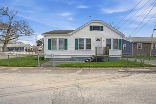 26 Bayview Street, Wareham, MA 02571