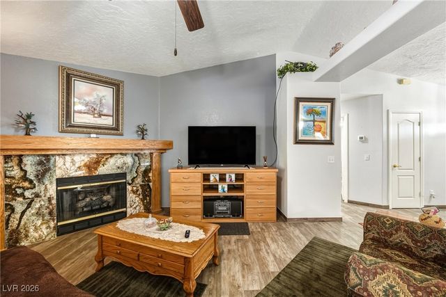 2060 Red Rock Drive, Pahrump, NV 89048