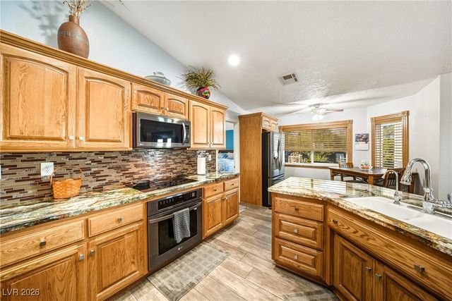 2060 Red Rock Drive, Pahrump, NV 89048