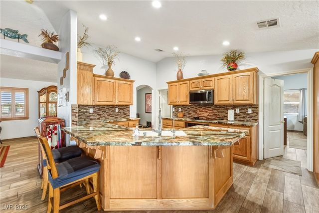 2060 Red Rock Drive, Pahrump, NV 89048