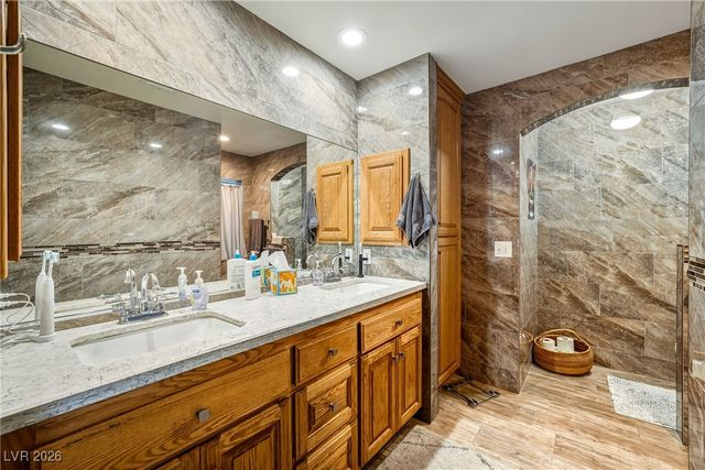 2060 Red Rock Drive, Pahrump, NV 89048