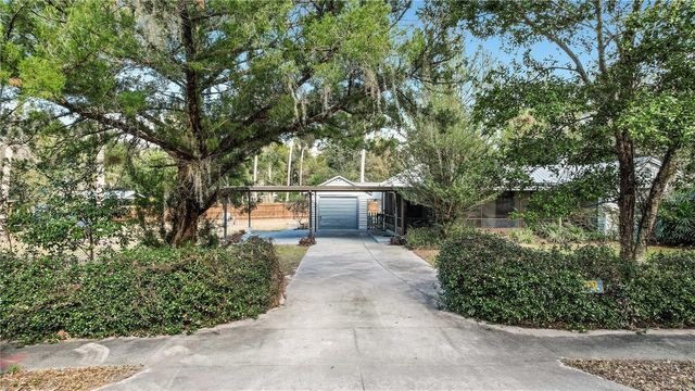 257 DESOTO AVENUE, De Leon Springs, FL 32130