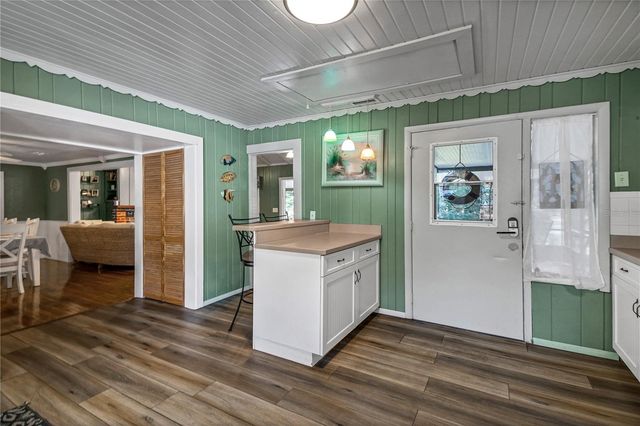 257 DESOTO AVENUE, De Leon Springs, FL 32130