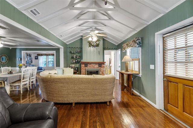 257 DESOTO AVENUE, De Leon Springs, FL 32130