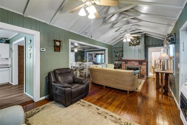 257 DESOTO AVENUE, De Leon Springs, FL 32130