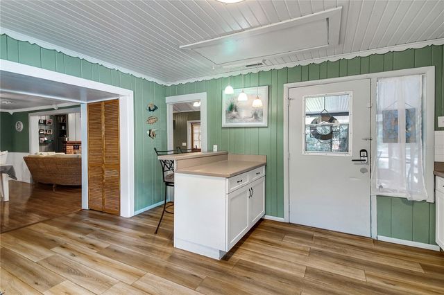 257 DESOTO AVENUE, De Leon Springs, FL 32130