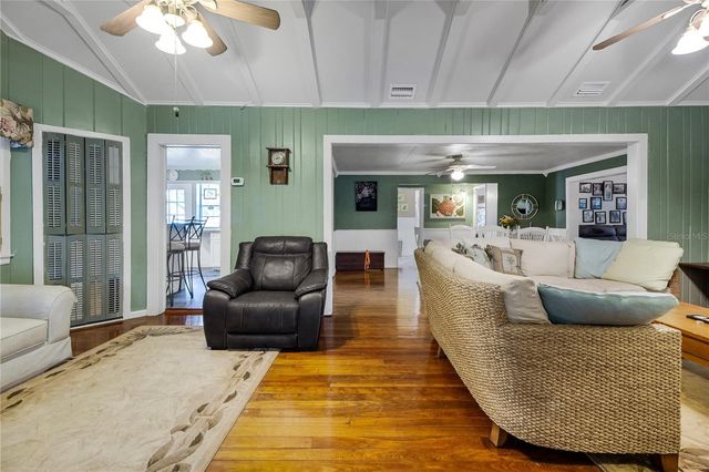 257 DESOTO AVENUE, De Leon Springs, FL 32130