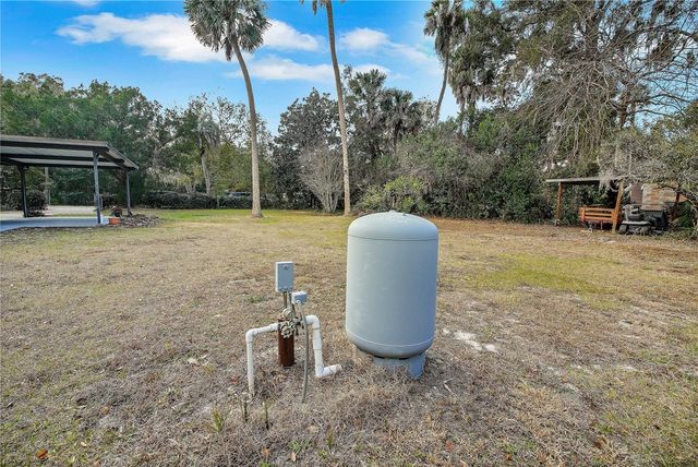 257 DESOTO AVENUE, De Leon Springs, FL 32130