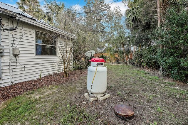 257 DESOTO AVENUE, De Leon Springs, FL 32130