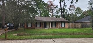 2110 Eagle Point Road, Crosby, TX 77532