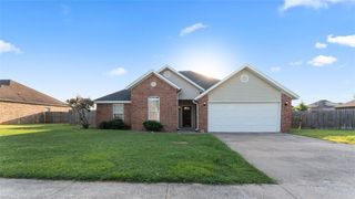 11678 East Creek Lane, Farmington, AR 72730