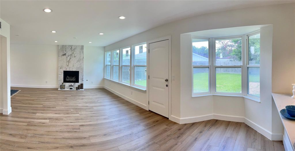 12027 Alston Drive, Meadows Place, TX 77477
