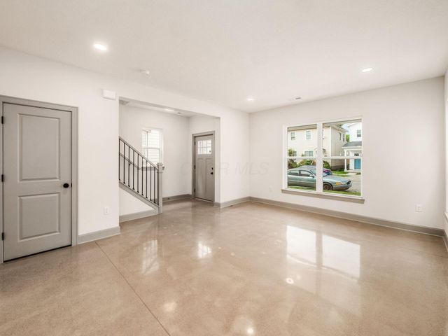 166 Wisconsin Avenue, Columbus, OH 43222