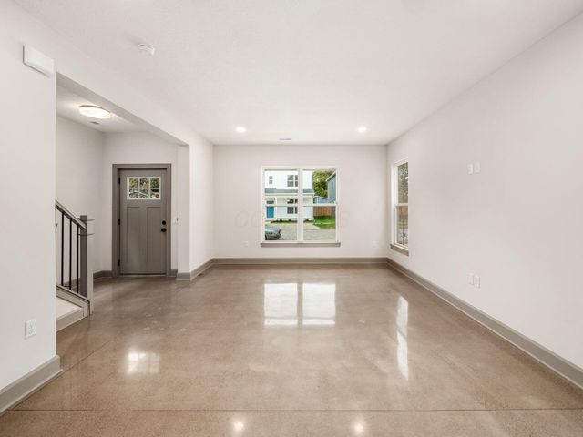 166 Wisconsin Avenue, Columbus, OH 43222