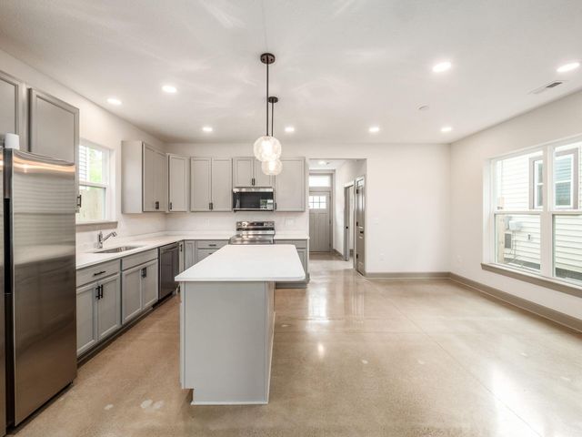 166 Wisconsin Avenue, Columbus, OH 43222