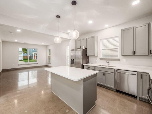 166 Wisconsin Avenue, Columbus, OH 43222