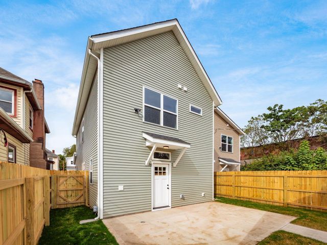 166 Wisconsin Avenue, Columbus, OH 43222