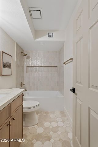 10008 E SUNNYSLOPE Lane, Scottsdale, AZ 85258