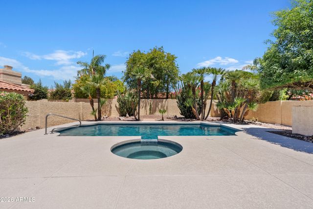 10008 E SUNNYSLOPE Lane, Scottsdale, AZ 85258